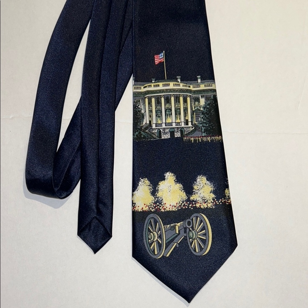 Mercedes High Fashion Elegant Navy Blue Necktie with Patriotic Design,handmade
